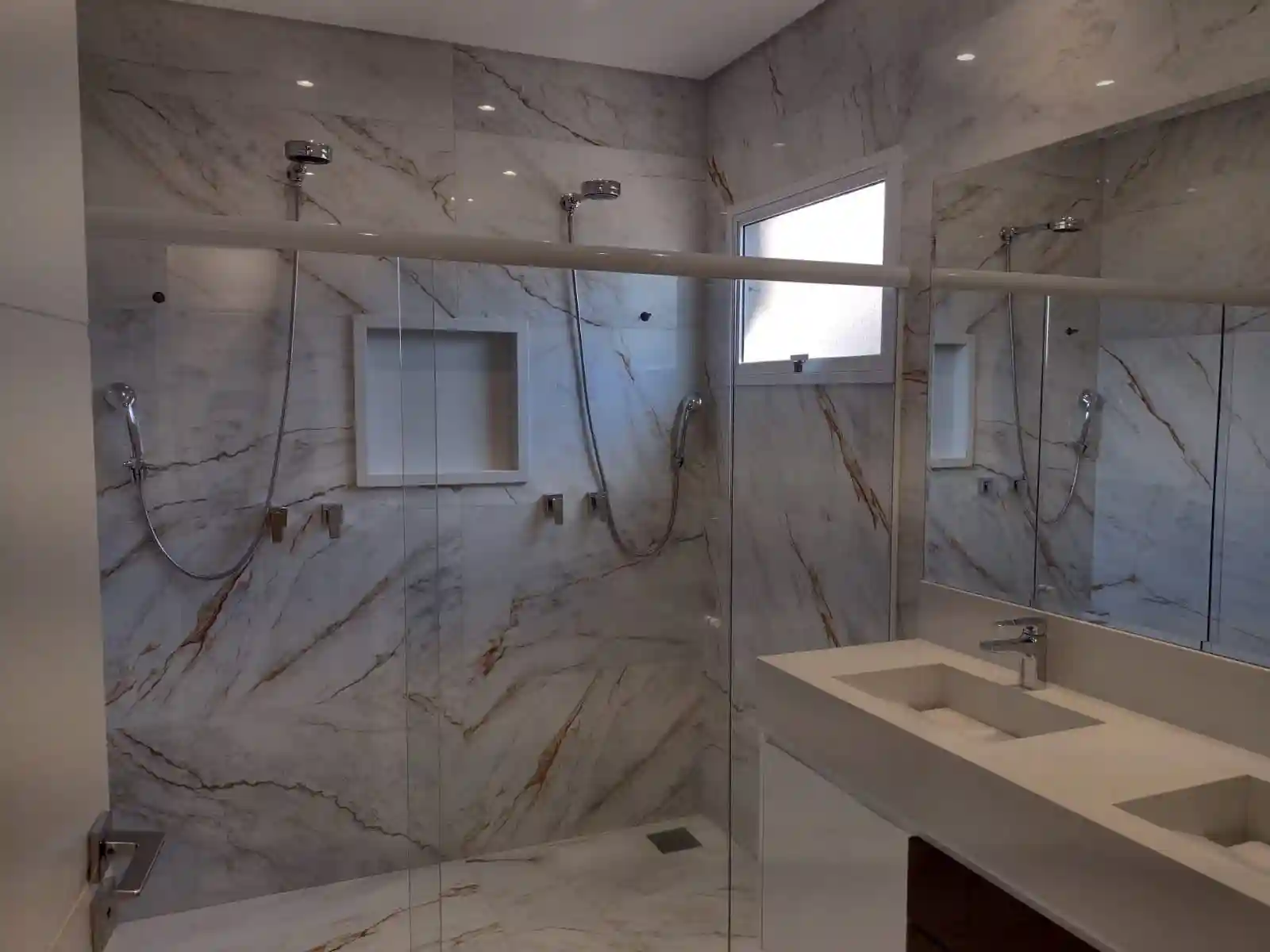 Casa de Condomínio com 3 quartos à venda, 200m² — foto 26 de 46