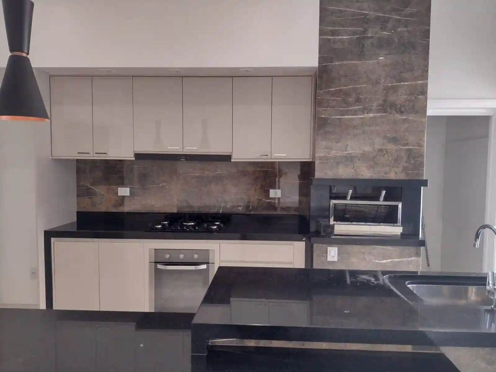 Casa de Condomínio com 3 quartos à venda, 200m² — foto 32 de 46