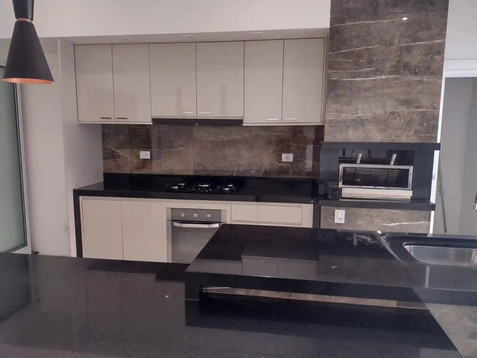 Casa de Condomínio com 3 quartos à venda, 200m² — foto 37 de 46