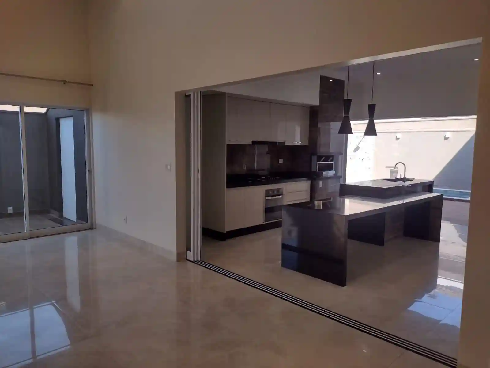 Casa de Condomínio com 3 quartos à venda, 200m² — foto 30 de 46