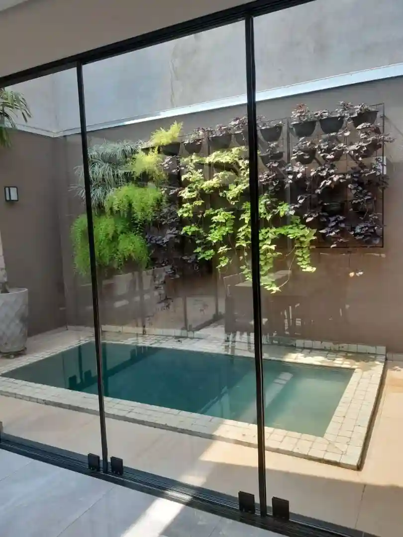 Casa de Condomínio com 3 quartos à venda, 400m² — foto 1 de 12
