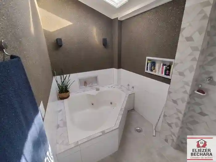 Fazenda / Sítio / Chácara com 4 quartos à venda, 1250m² — foto 4 de 45