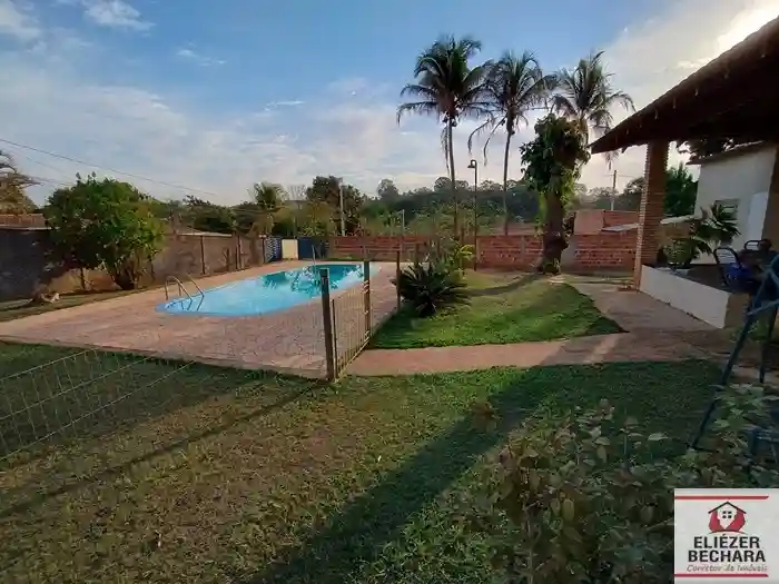 Fazenda / Sítio / Chácara com 4 quartos à venda, 1250m² — foto 1 de 45