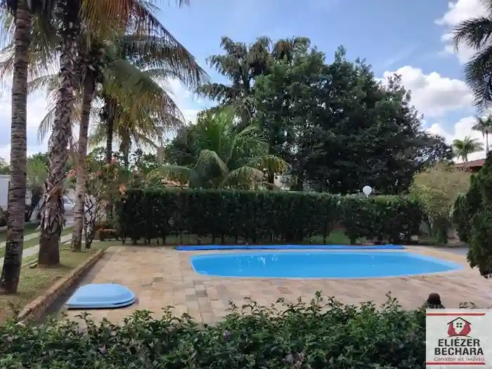 Fazenda / Sítio / Chácara com 4 quartos à venda, 1000m² — foto 1 de 46