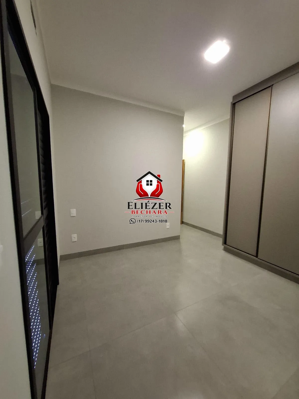 Casa de Condomínio com 3 quartos à venda, 210m² — foto 19 de 27