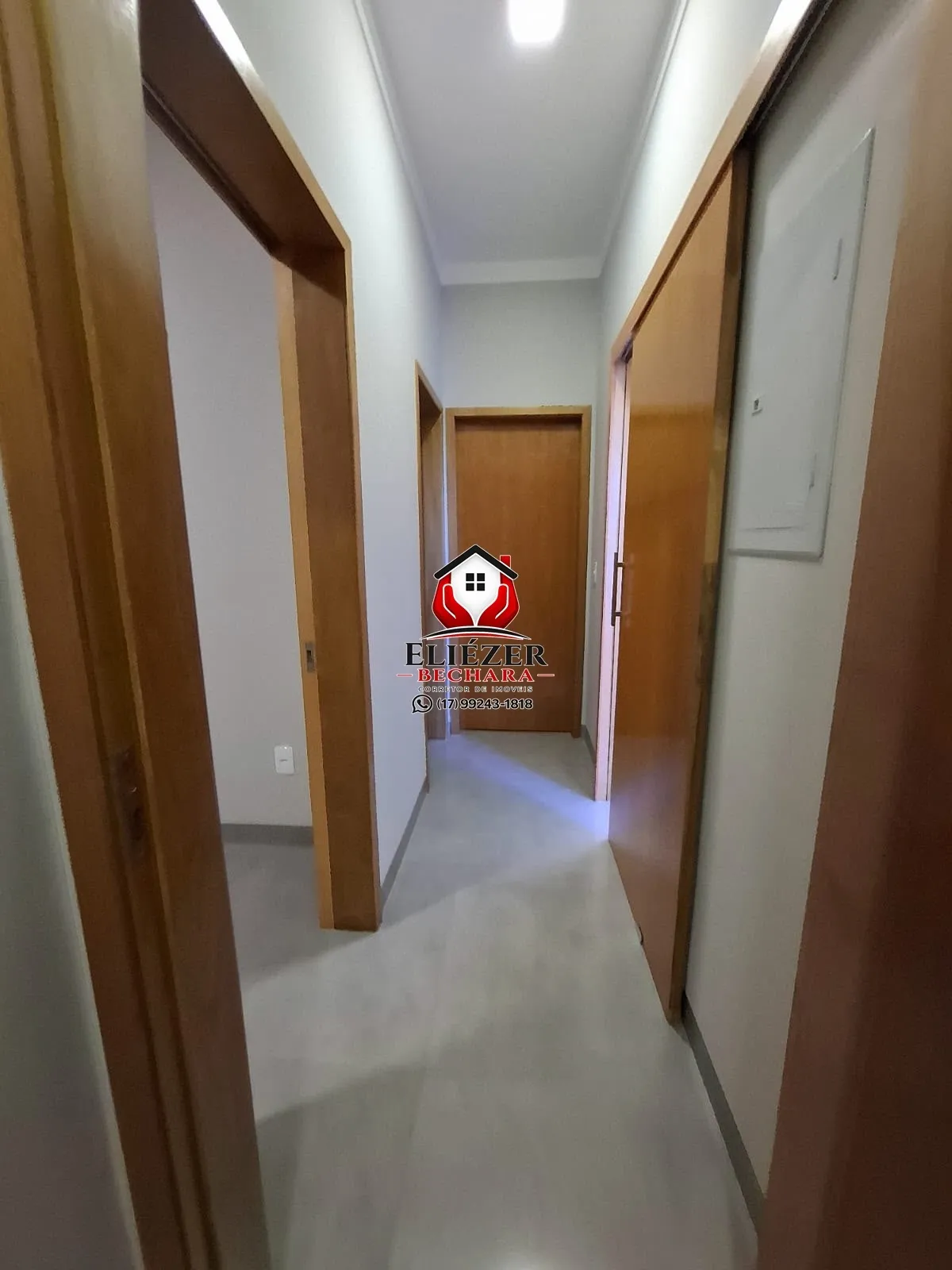 Casa de Condomínio com 3 quartos à venda, 210m² — foto 4 de 27