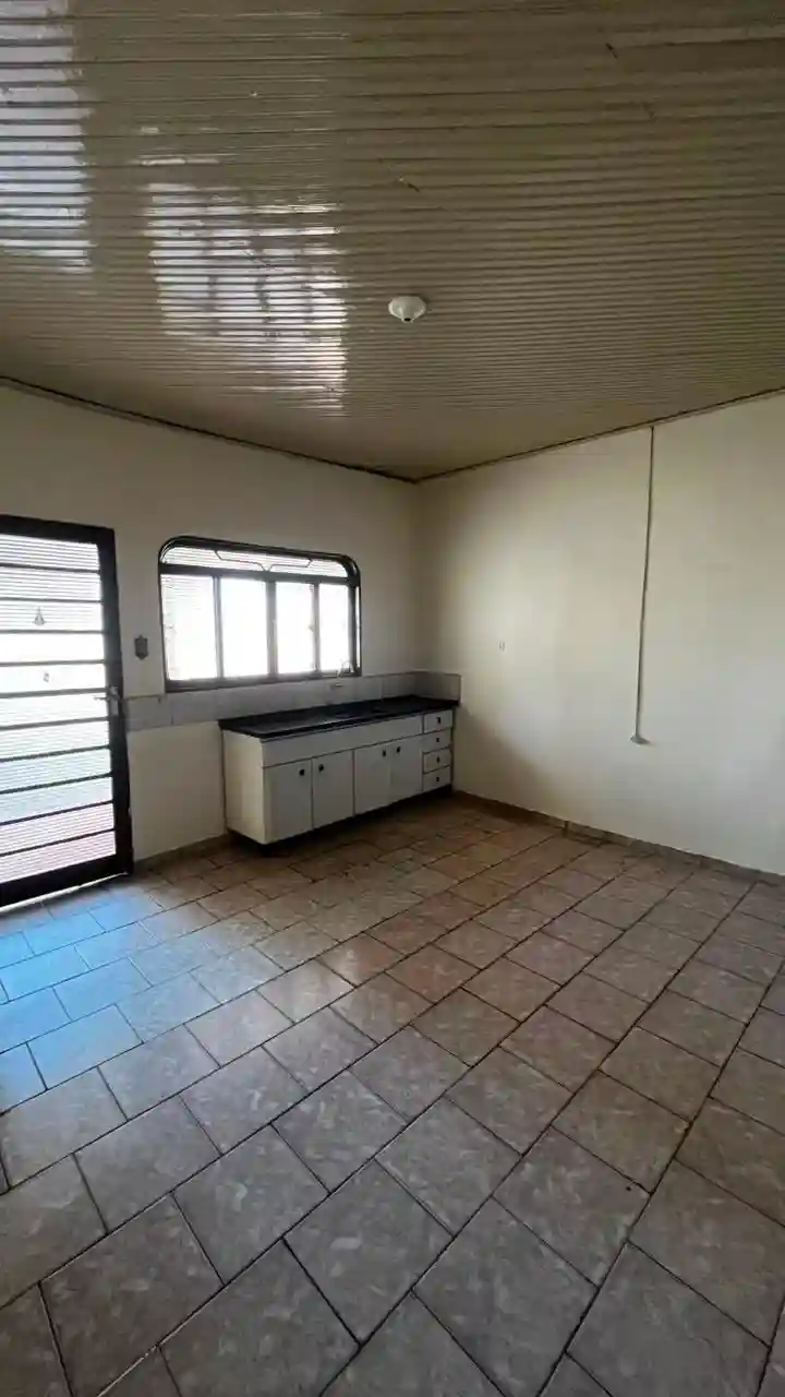 Casa com 1 quarto à venda, 200m² — foto 8 de 19
