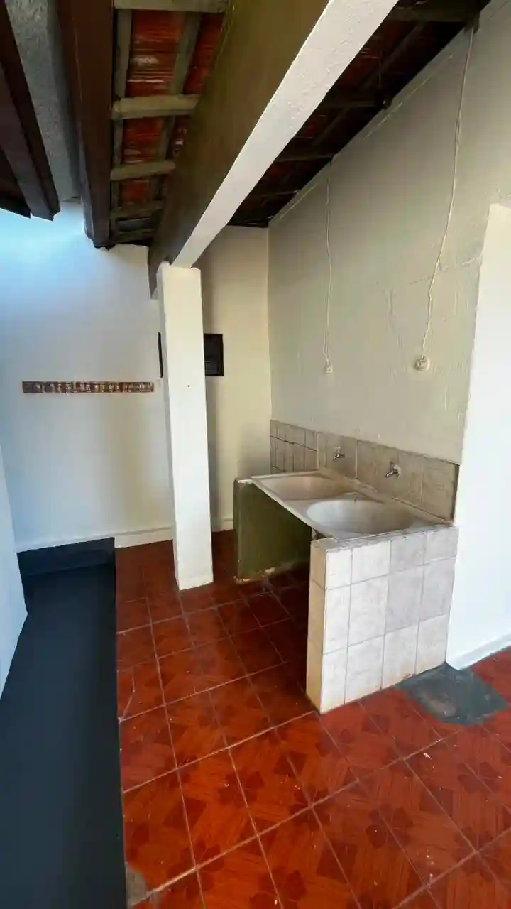 Casa com 1 quarto à venda, 200m² — foto 15 de 19