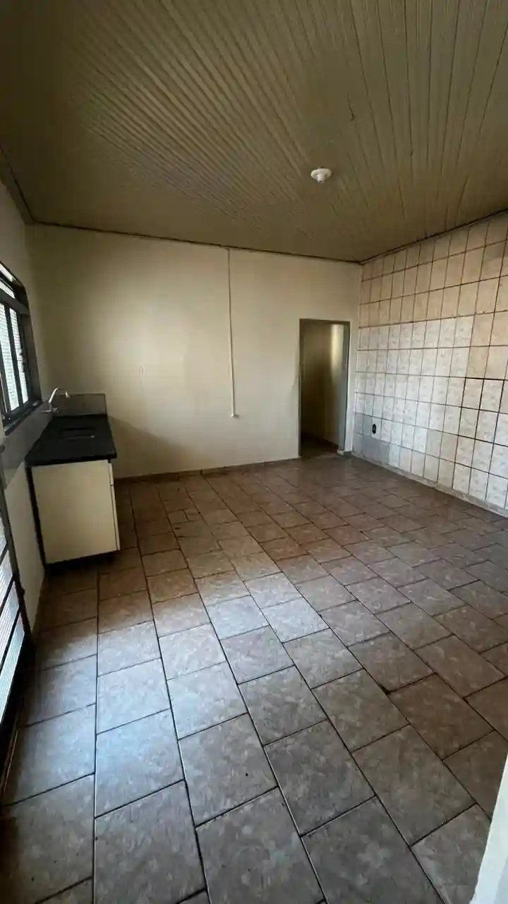 Casa com 1 quarto à venda, 200m² — foto 9 de 19