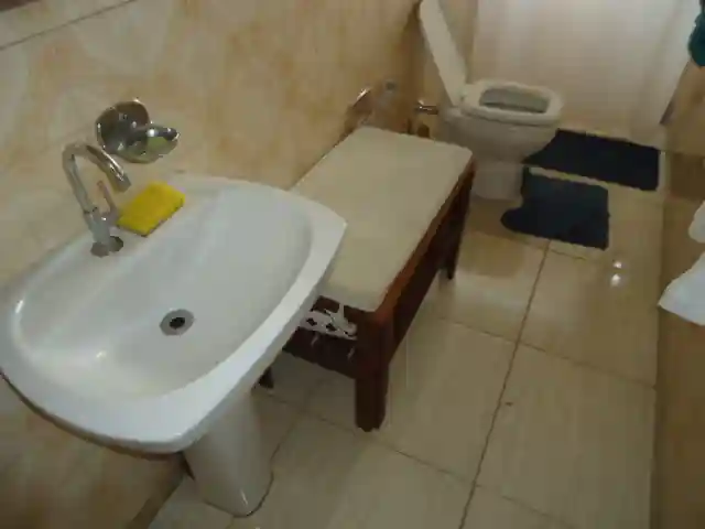 Casa com 3 quartos à venda, 243m² — foto 43 de 60