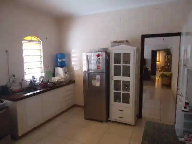 Casa com 3 quartos à venda, 243m² — foto 45 de 60