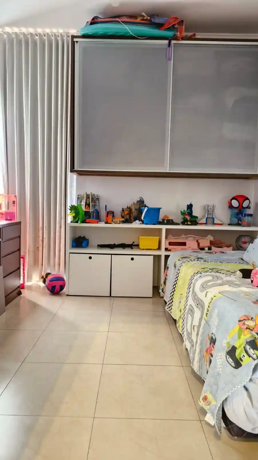 Casa de Condomínio com 3 quartos à venda, 182m² — foto 17 de 27