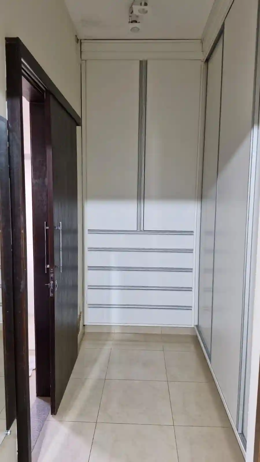 Casa de Condomínio com 3 quartos à venda, 182m² — foto 5 de 27