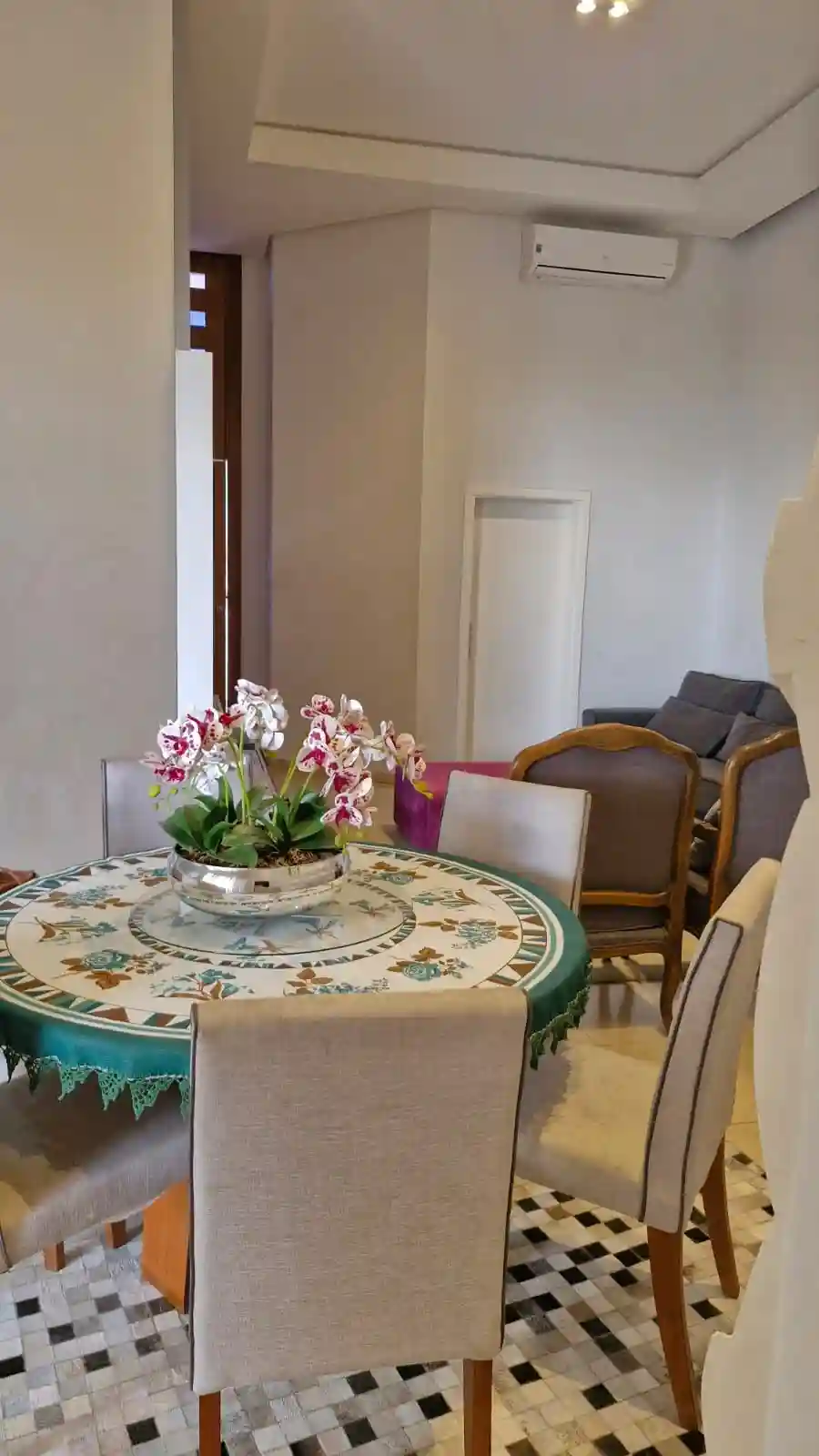 Casa de Condomínio com 3 quartos à venda, 182m² — foto 16 de 27
