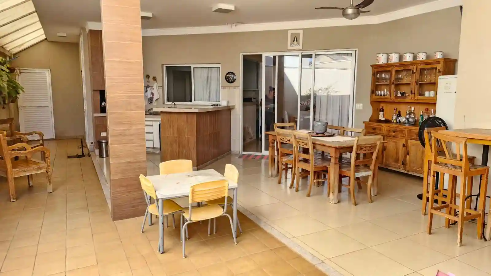 Casa de Condomínio com 3 quartos à venda, 182m² — foto 19 de 27