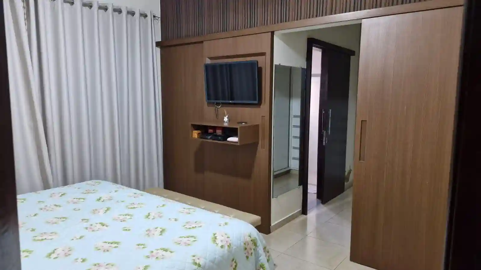 Casa de Condomínio com 3 quartos à venda, 182m² — foto 4 de 27