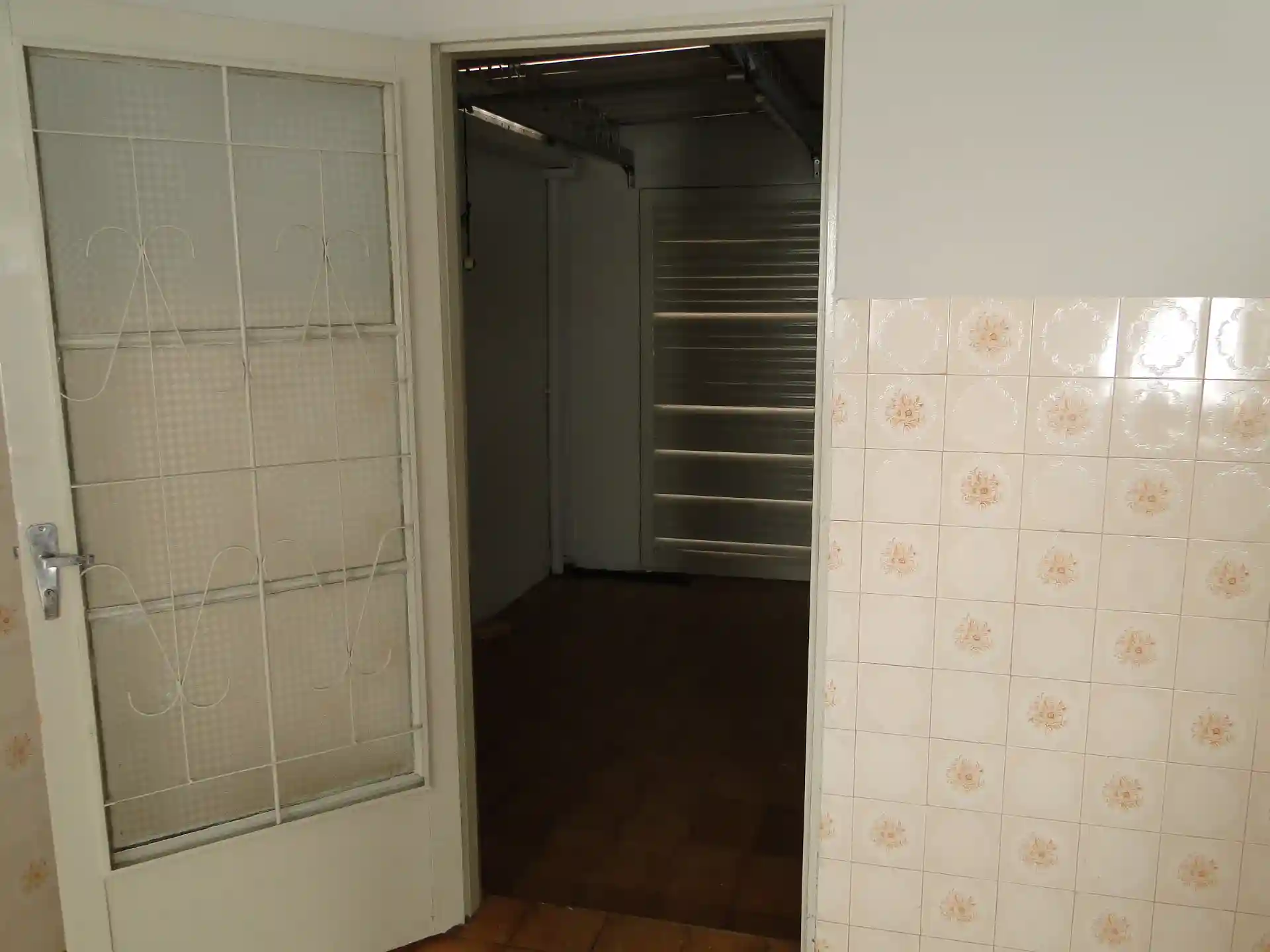 Casa com 2 quartos à venda, 200m² — foto 1 de 5