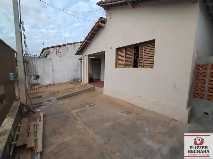 Casa com 2 quartos à venda, 100m² — foto 18 de 19