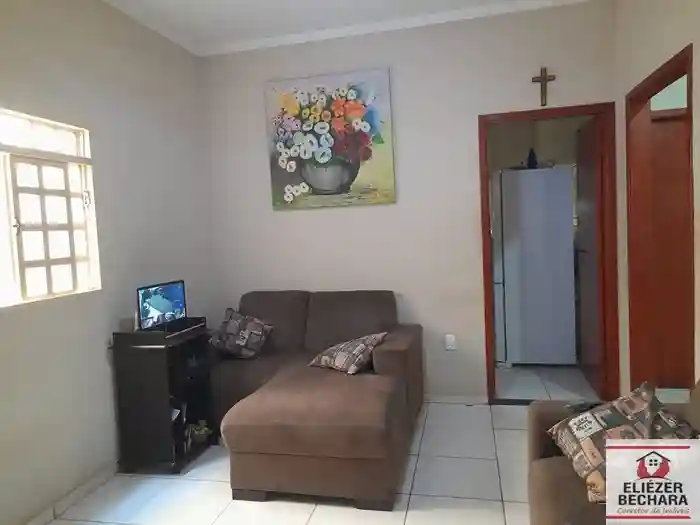 Casa com 3 quartos à venda, 120m² — foto 1 de 31