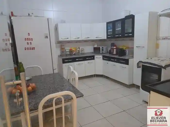 Casa com 3 quartos à venda, 120m² — foto 17 de 31