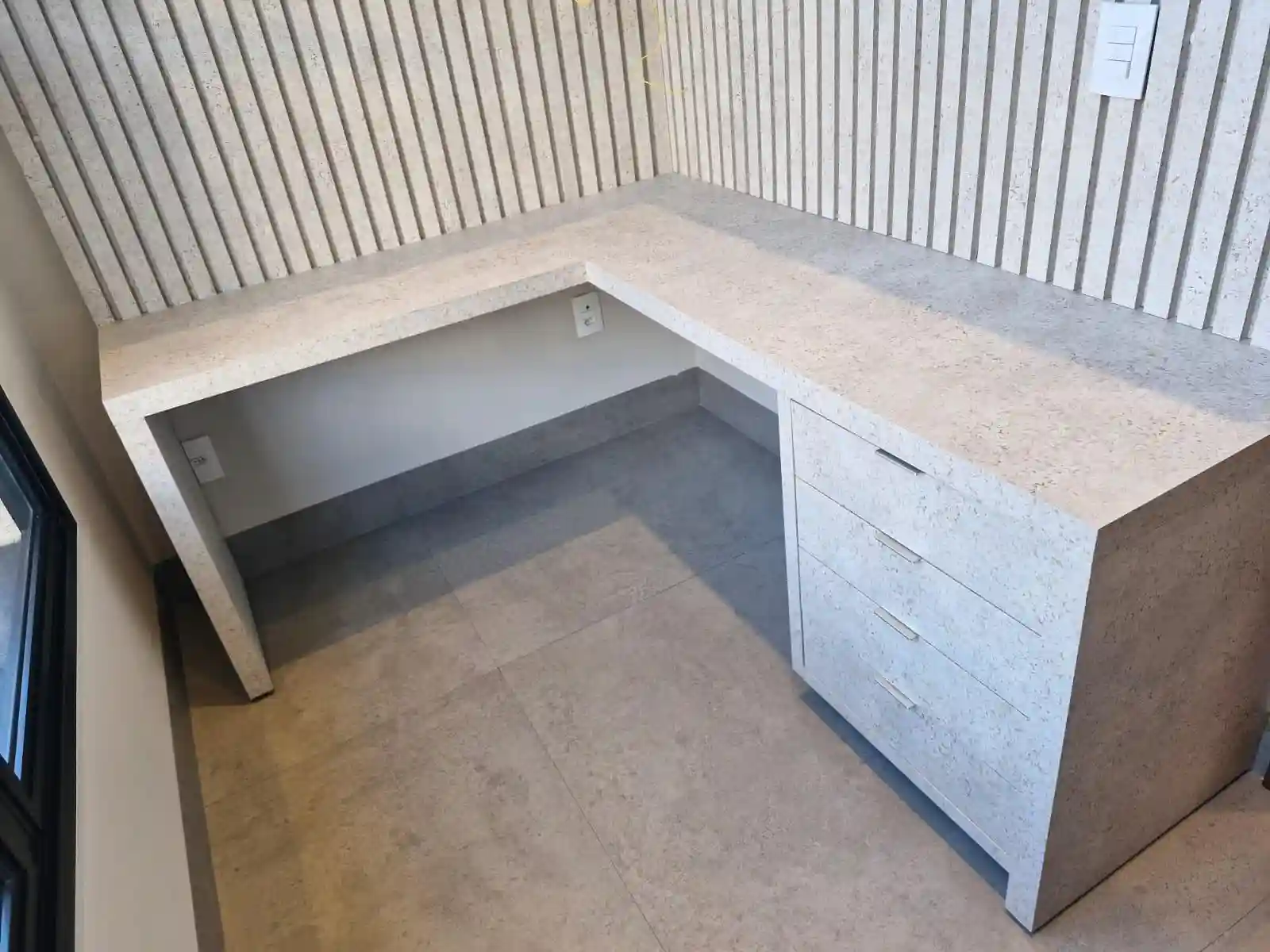 Casa de Condomínio com 3 quartos à venda, 360m² — foto 3 de 24