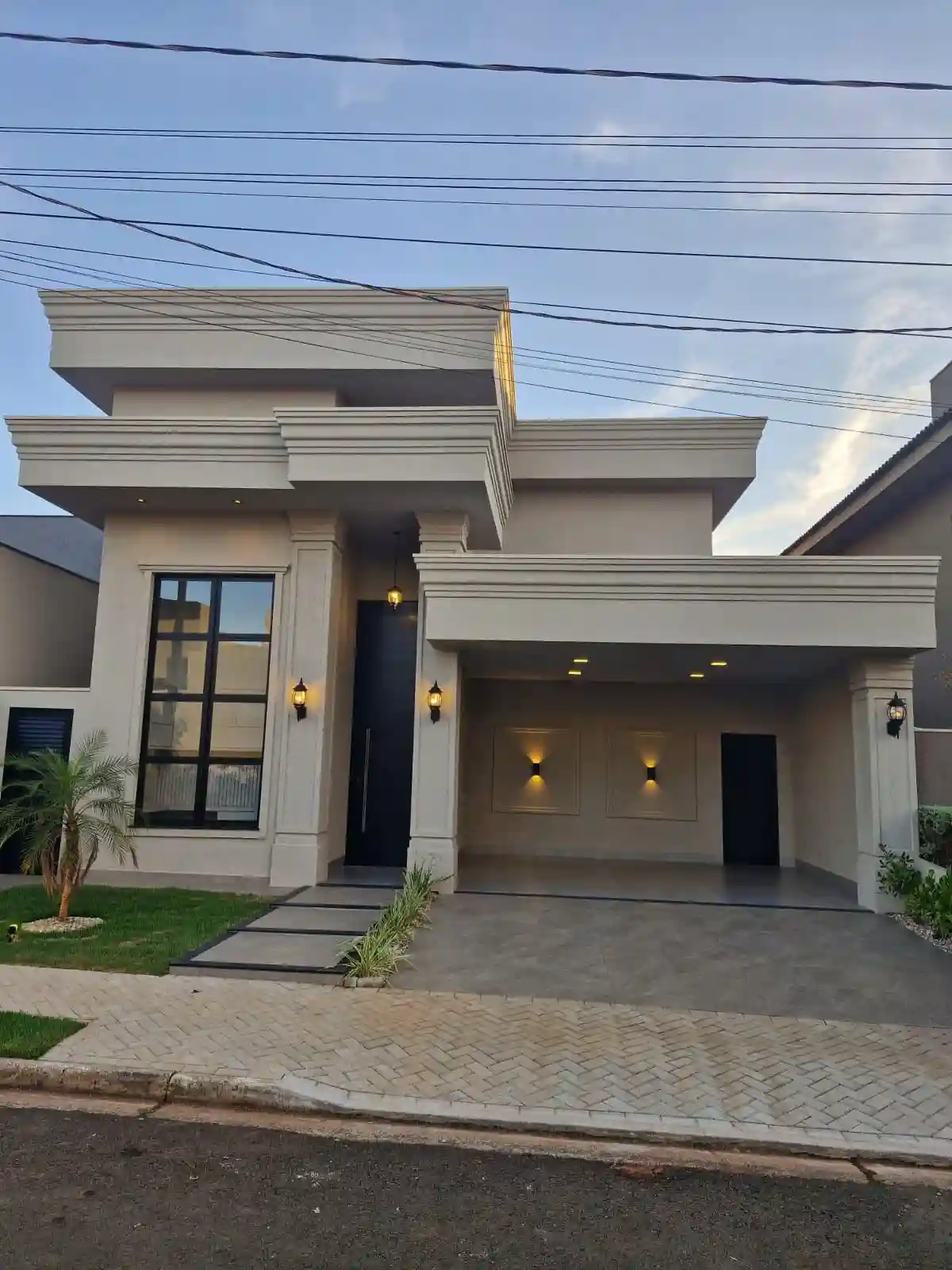 Casa de Condomínio com 3 quartos à venda, 360m² — foto 1 de 24