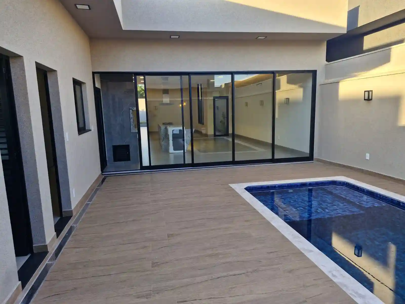 Casa de Condomínio com 3 quartos à venda, 360m² — foto 24 de 24