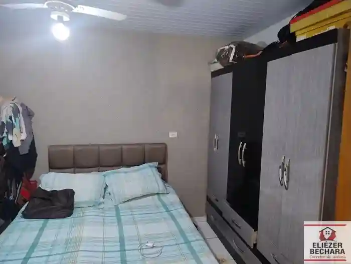 Casa com 3 quartos à venda, 145m² — foto 2 de 56