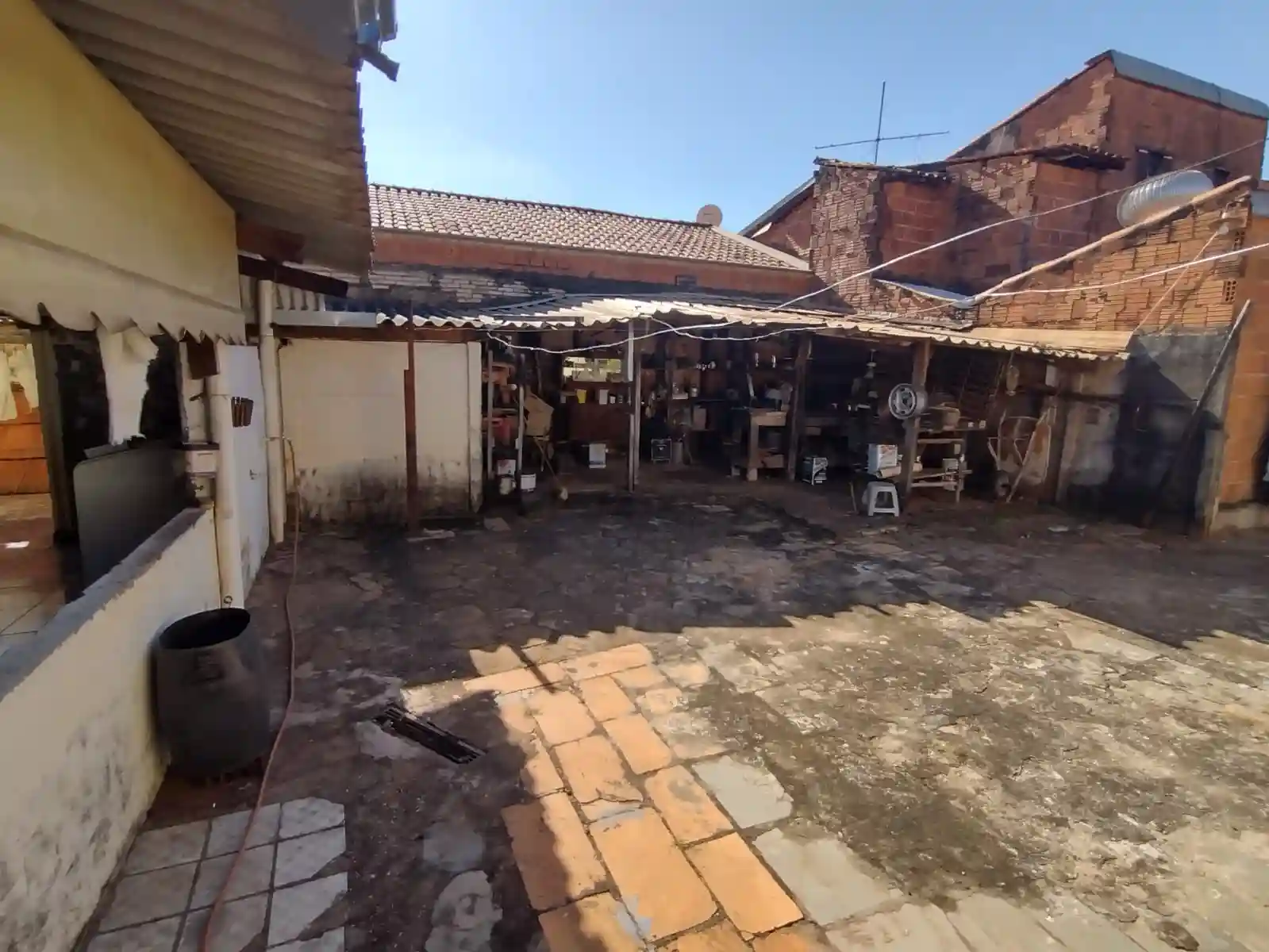 Casa com 3 quartos à venda, 180m² — foto 5 de 8