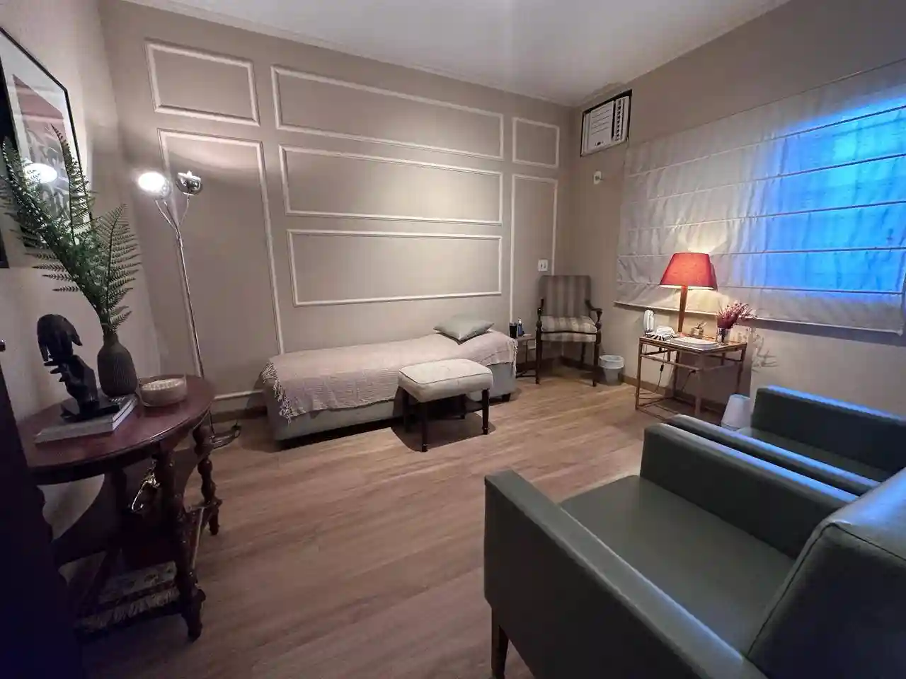 Casa Comercial com 5 quartos à venda, 216m² — foto 7 de 12
