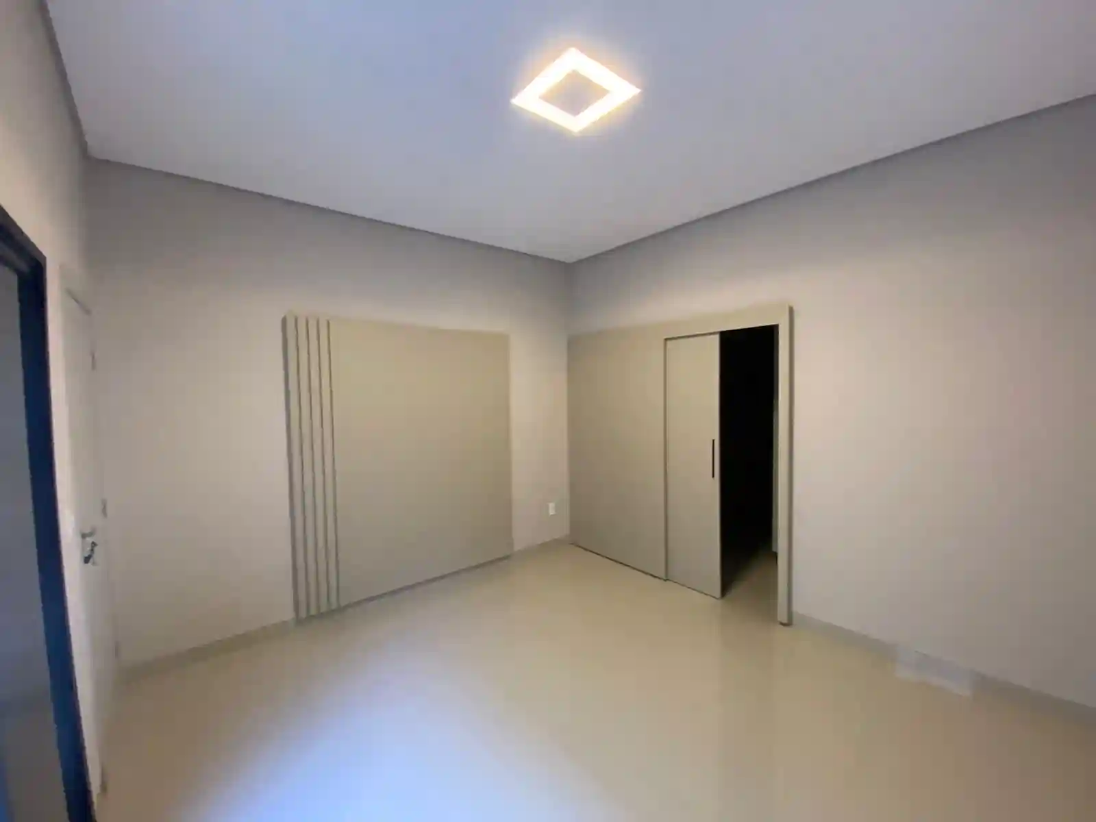 Casa de Condomínio com 3 quartos à venda, 357m² — foto 16 de 19