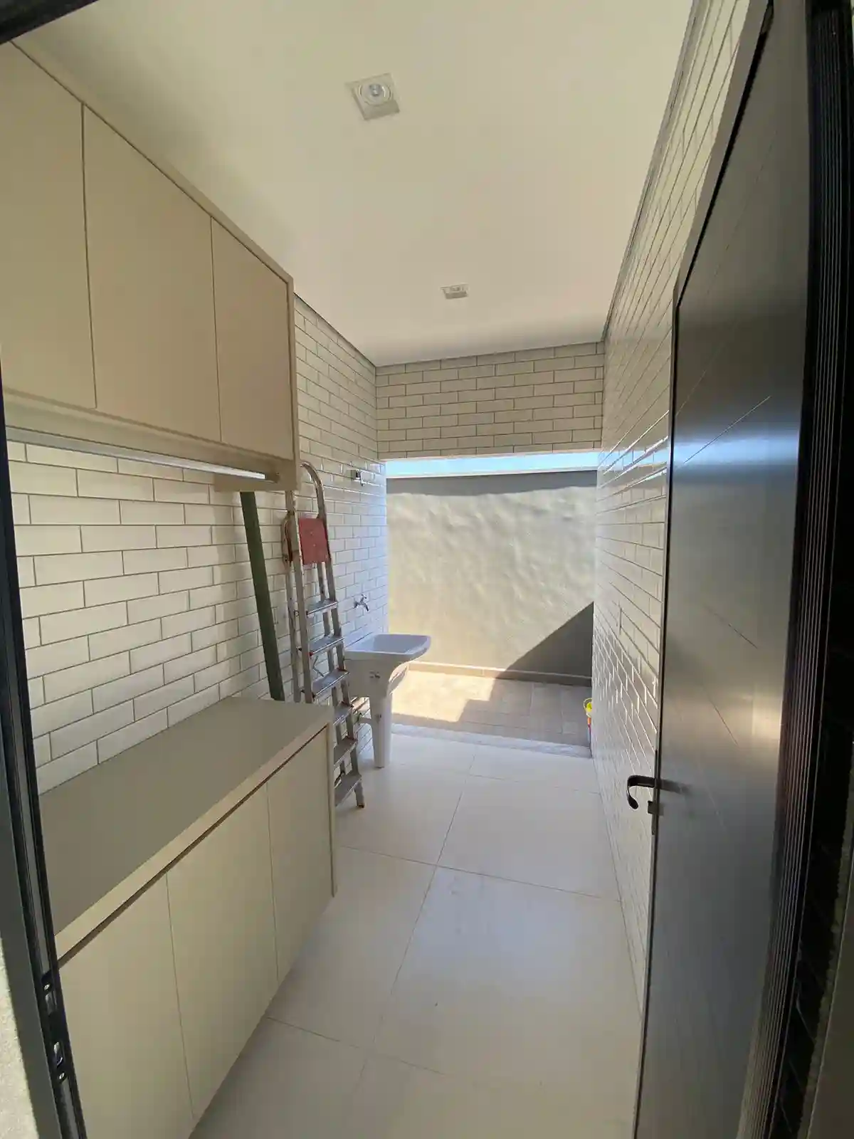 Casa de Condomínio com 3 quartos à venda, 357m² — foto 18 de 19