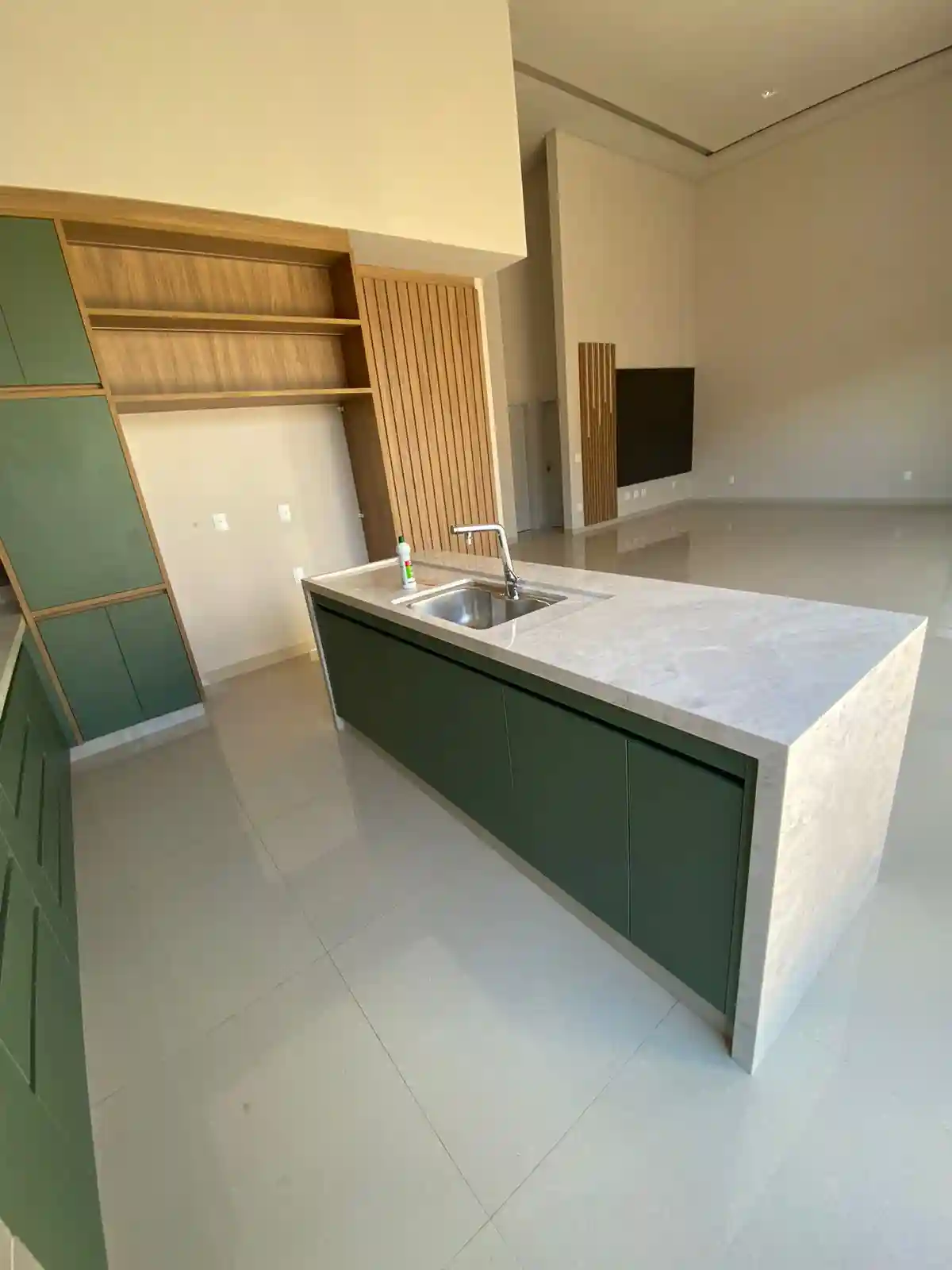 Casa de Condomínio com 3 quartos à venda, 357m² — foto 14 de 19
