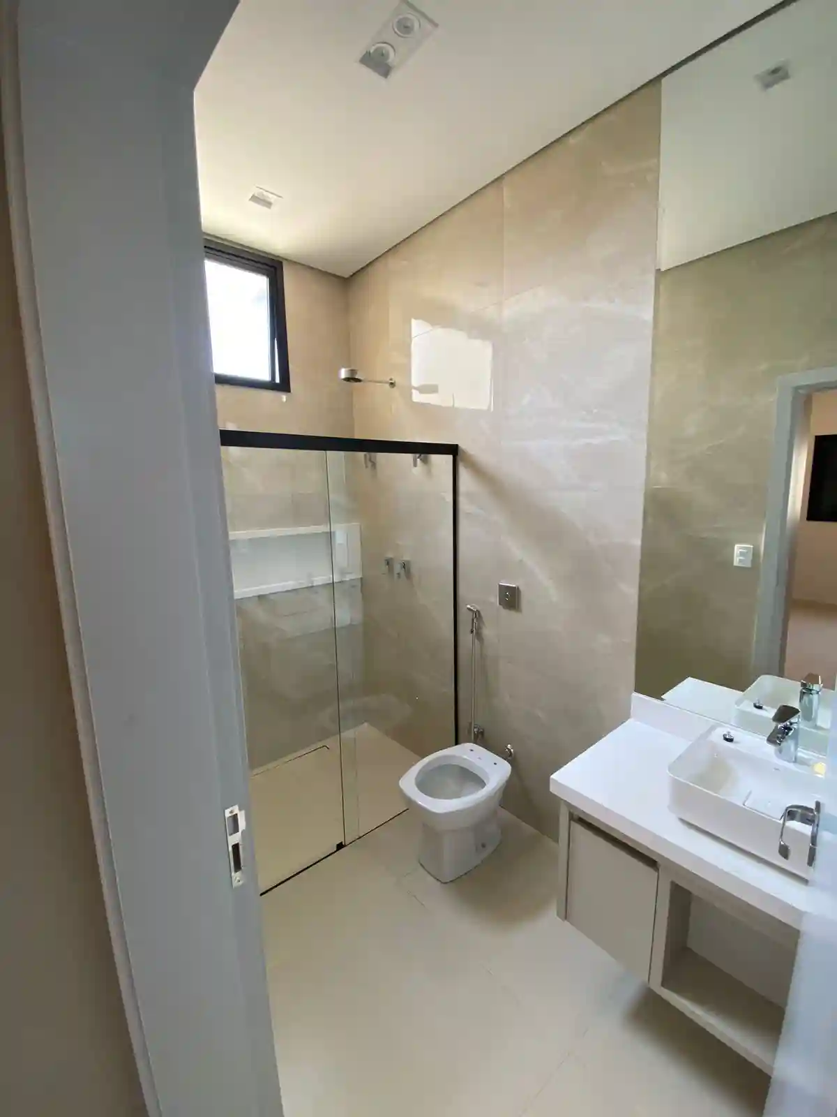 Casa de Condomínio com 3 quartos à venda, 357m² — foto 8 de 19