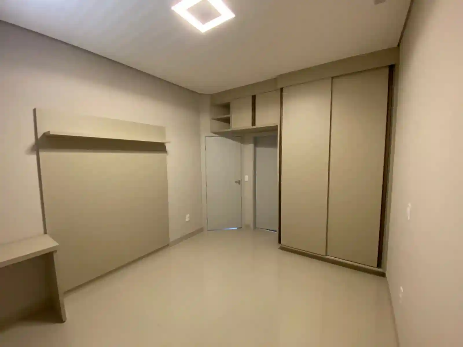 Casa de Condomínio com 3 quartos à venda, 357m² — foto 7 de 19