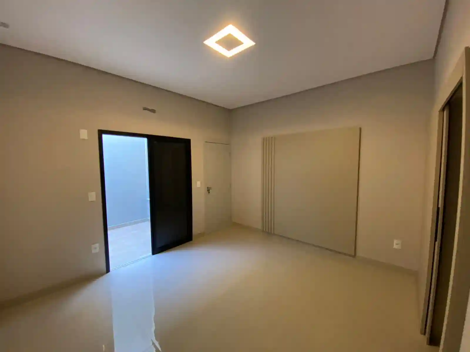 Casa de Condomínio com 3 quartos à venda, 357m² — foto 6 de 19