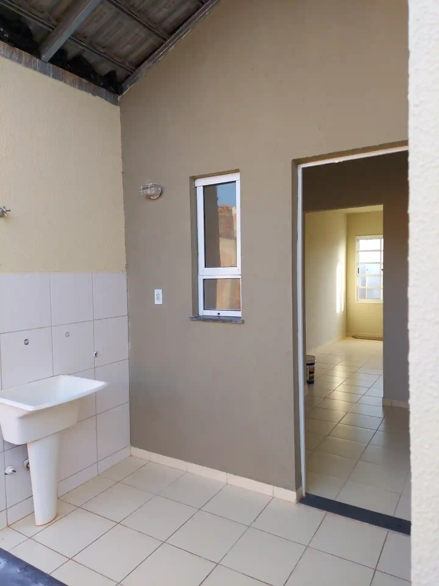 Casa com 2 quartos à venda, 200m² — foto 7 de 12