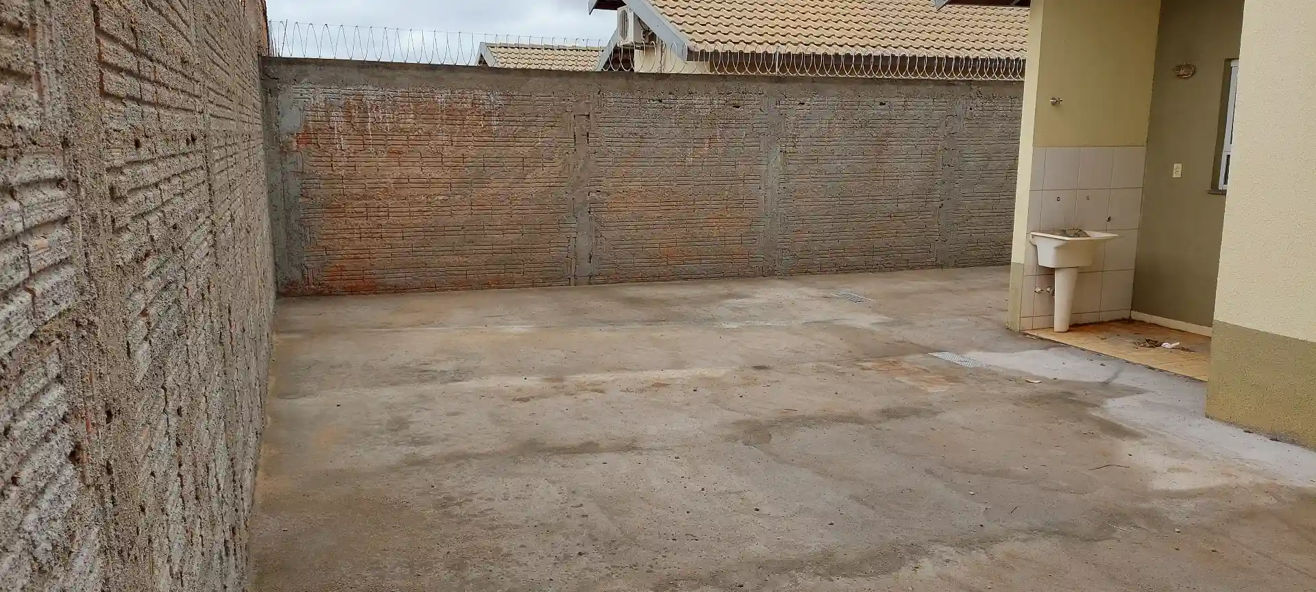 Casa com 2 quartos à venda, 200m² — foto 9 de 12