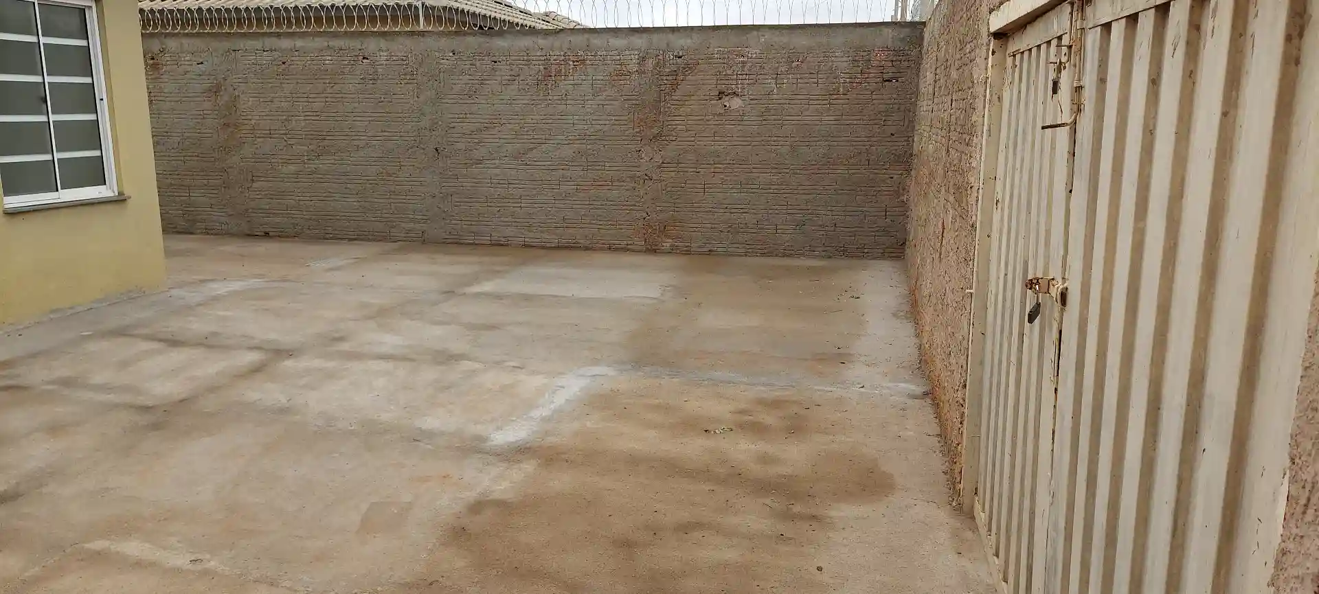 Casa com 2 quartos à venda, 200m² — foto 11 de 12