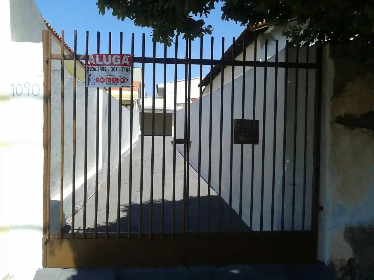 Casa com 3 quartos à venda, 172m² — foto 1 de 8