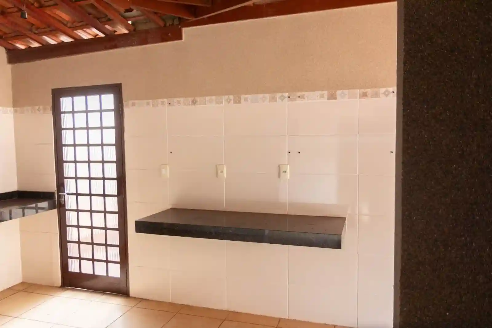 Casa com 3 quartos à venda, 330m² — foto 30 de 30