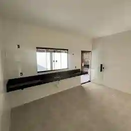 Casa com 3 quartos à venda — foto 1 de 10