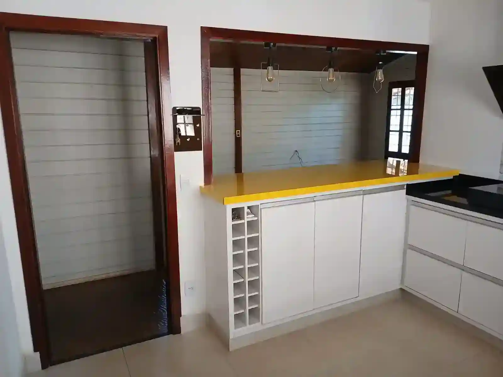 Casa com 3 quartos para aluguel, 390m² — foto 11 de 48