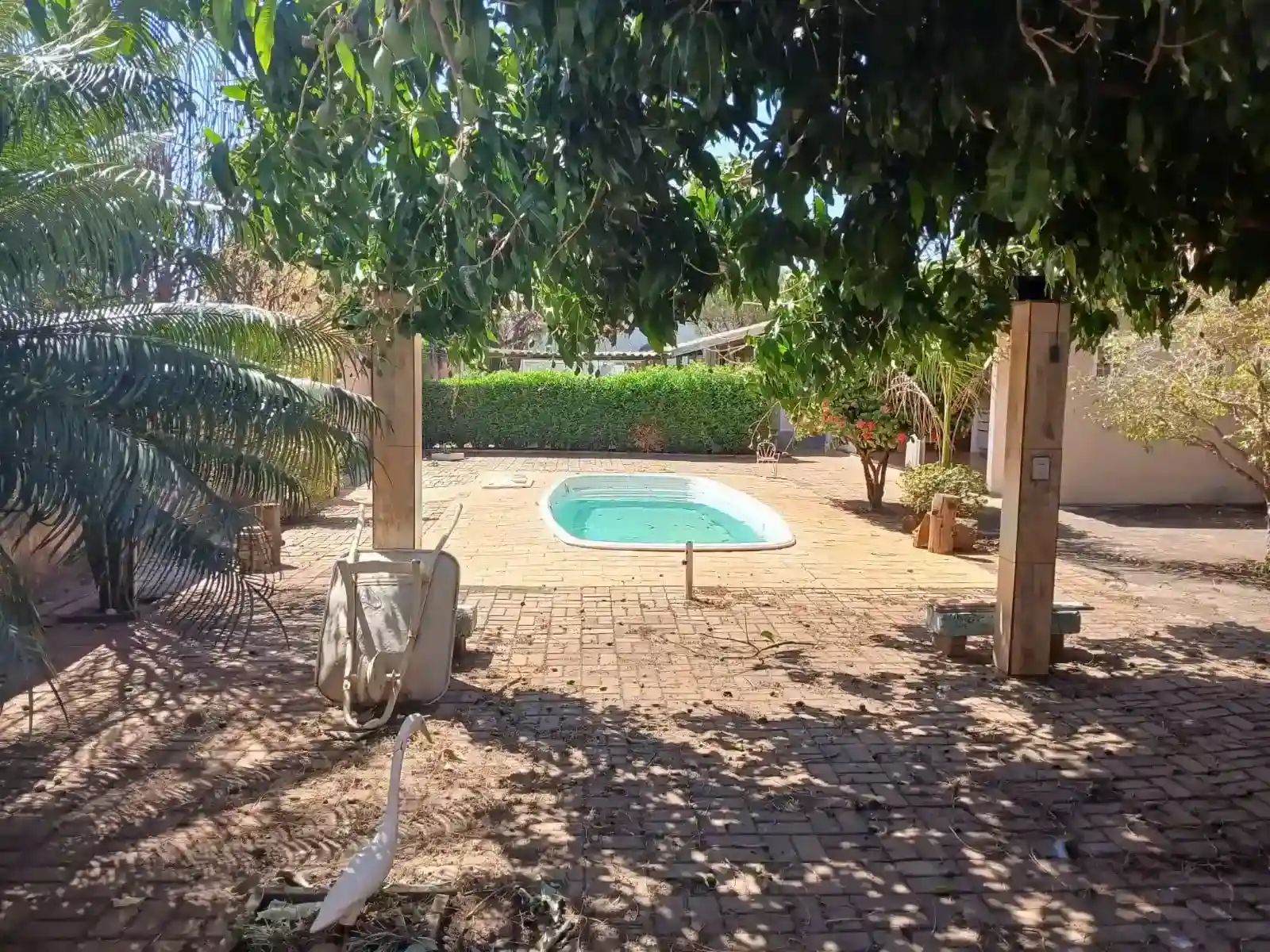 Casa com 3 quartos para aluguel, 390m² — foto 39 de 48
