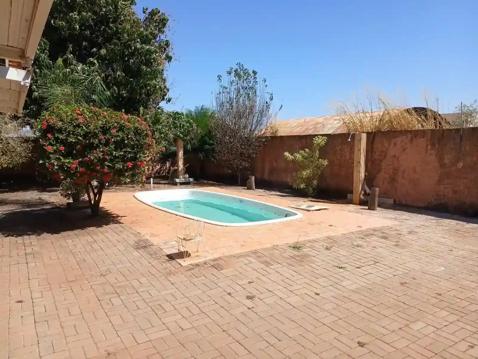 Casa com 3 quartos para aluguel, 390m² — foto 36 de 48