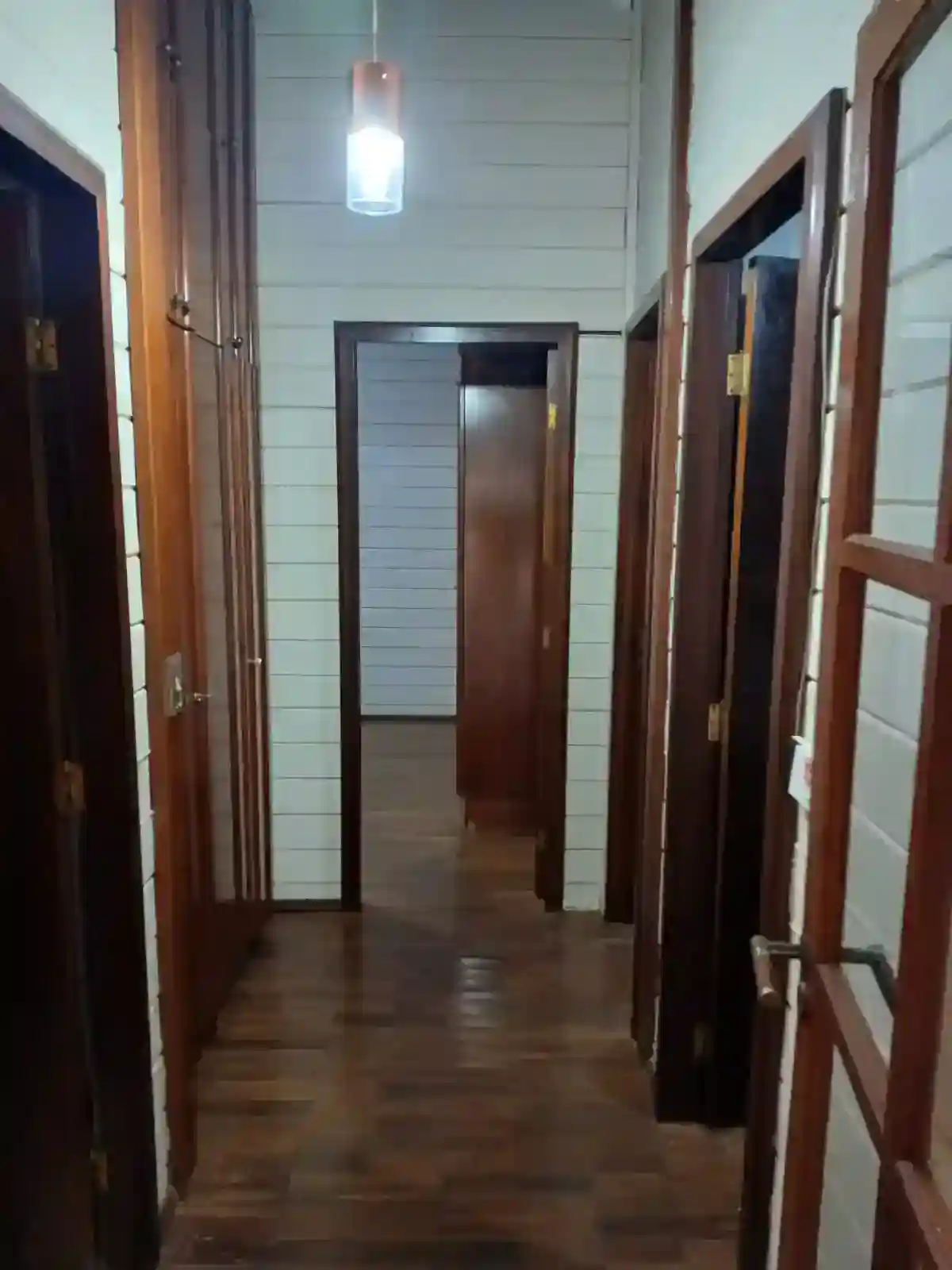Casa com 3 quartos para aluguel, 390m² — foto 16 de 48