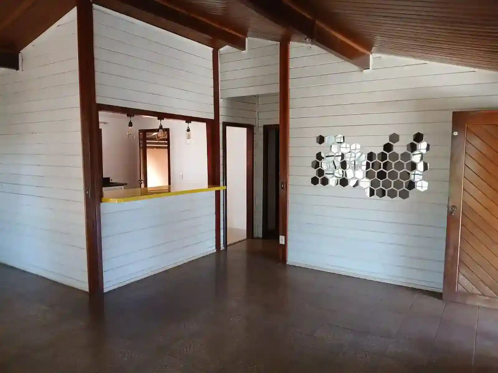 Casa com 3 quartos para aluguel, 390m² — foto 10 de 48