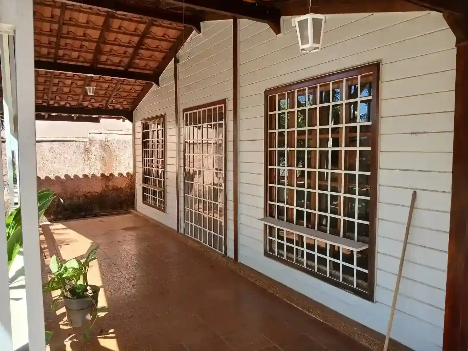 Casa com 3 quartos para aluguel, 390m² — foto 6 de 48