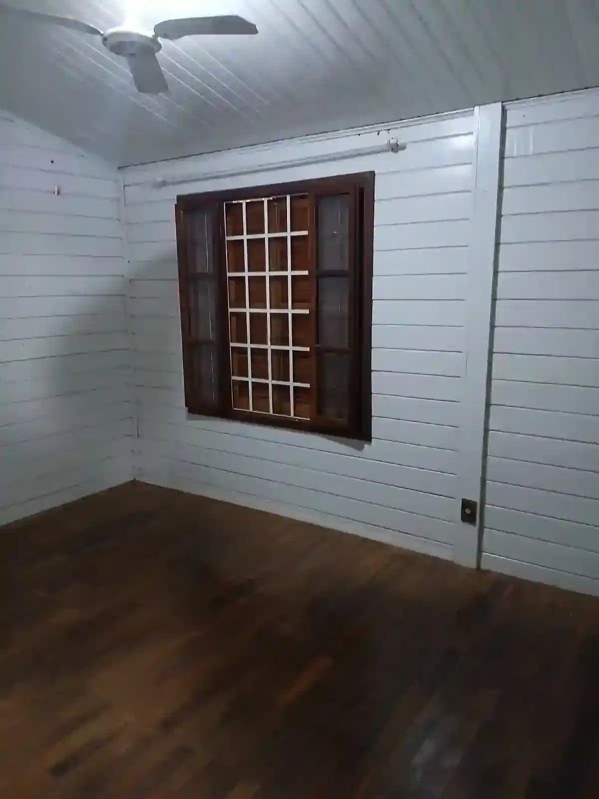 Casa com 3 quartos para aluguel, 390m² — foto 27 de 48