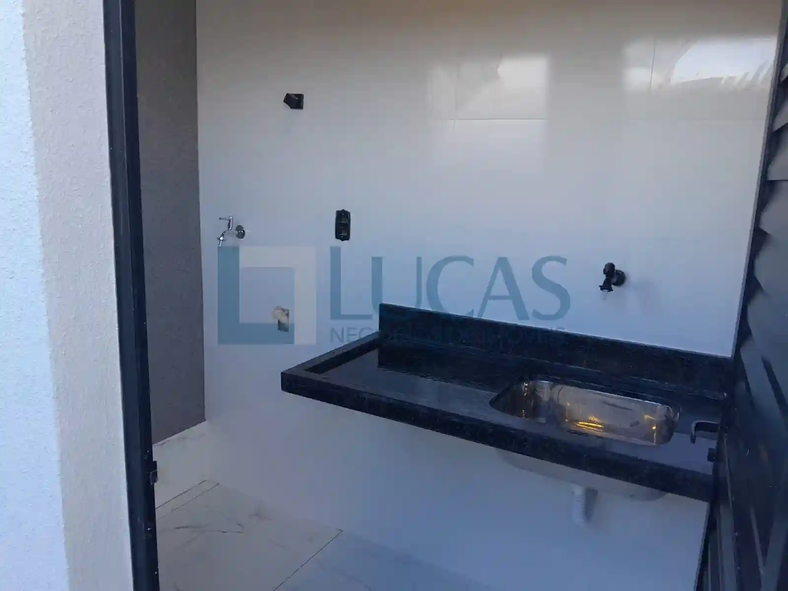 Casa com 3 quartos à venda, 210m² — foto 5 de 14